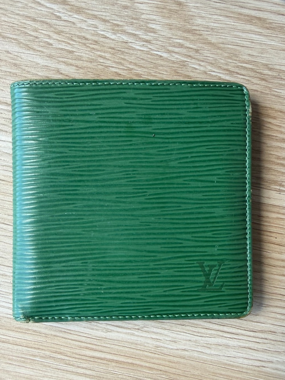 Louis Vuitton Green Epi Leather Wallet / Card Case